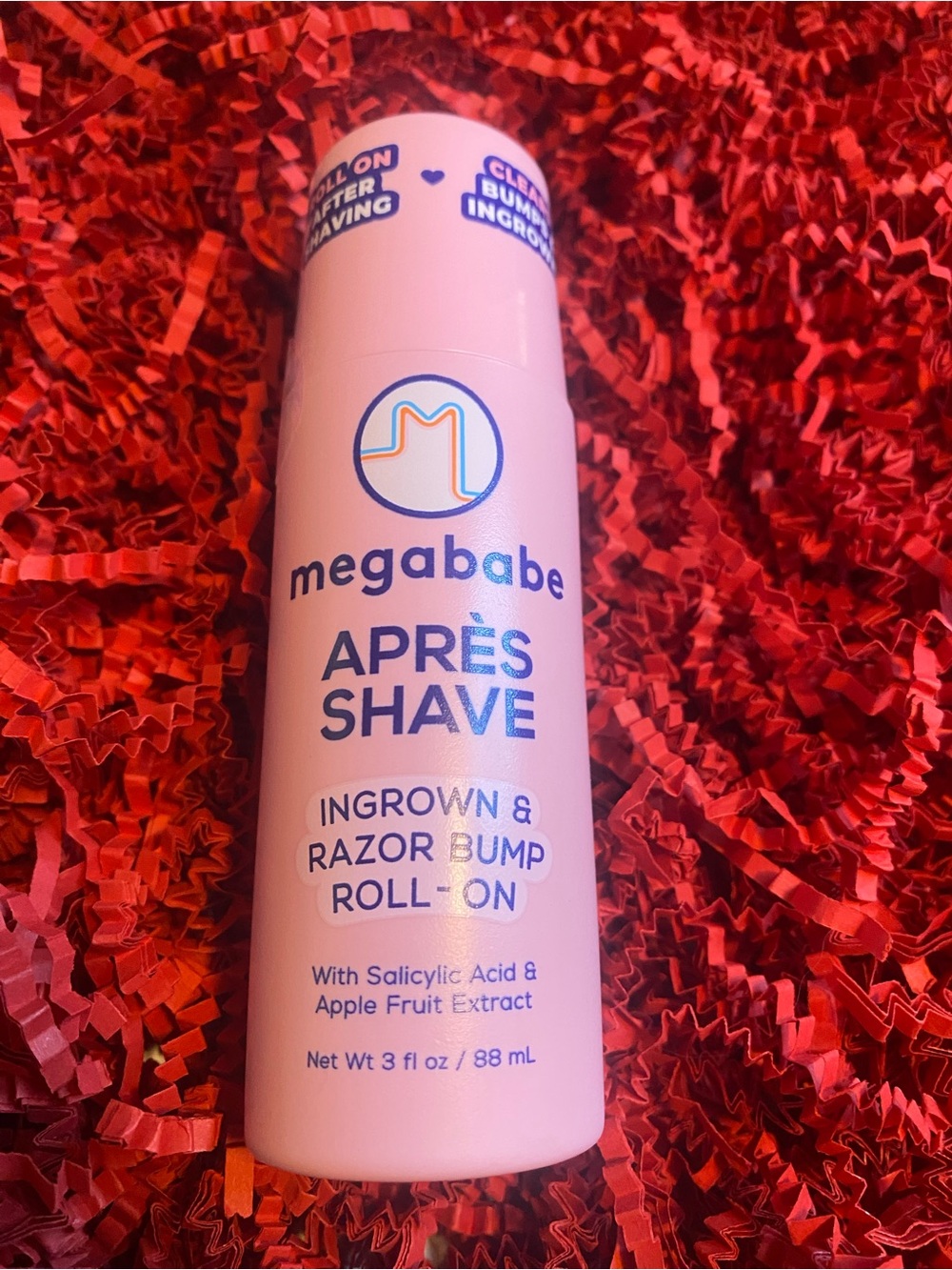 megababe Après Shave Ingrown & Razor Bump Roll-On in Pink